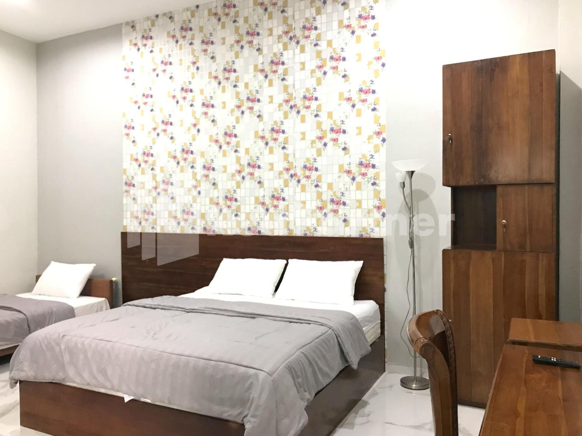 D88 Mitra Reddoorz Near Santera Flower Garden Hotel 2*