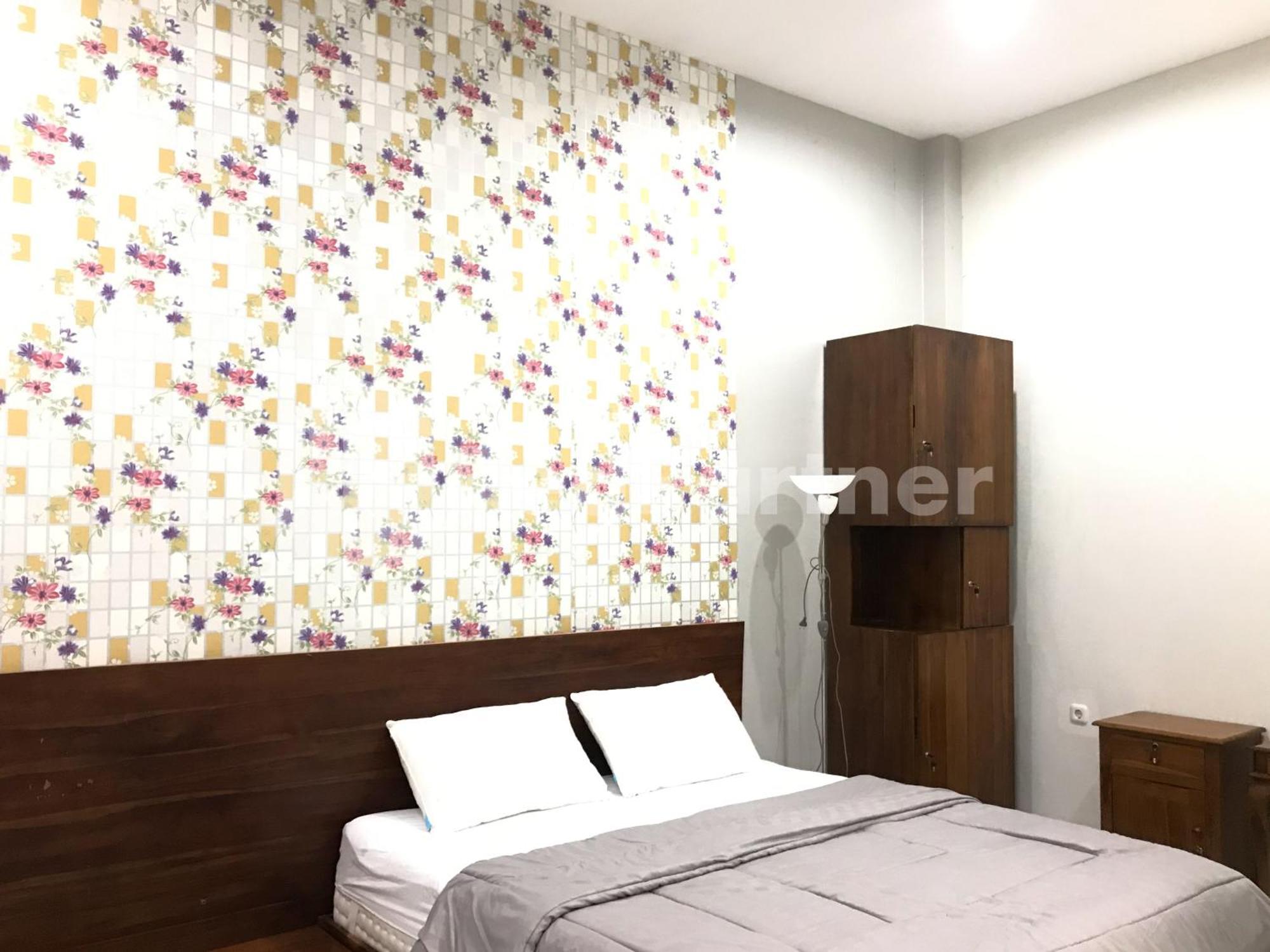 D88 Mitra Reddoorz Near Santera Flower Garden 2* Malang